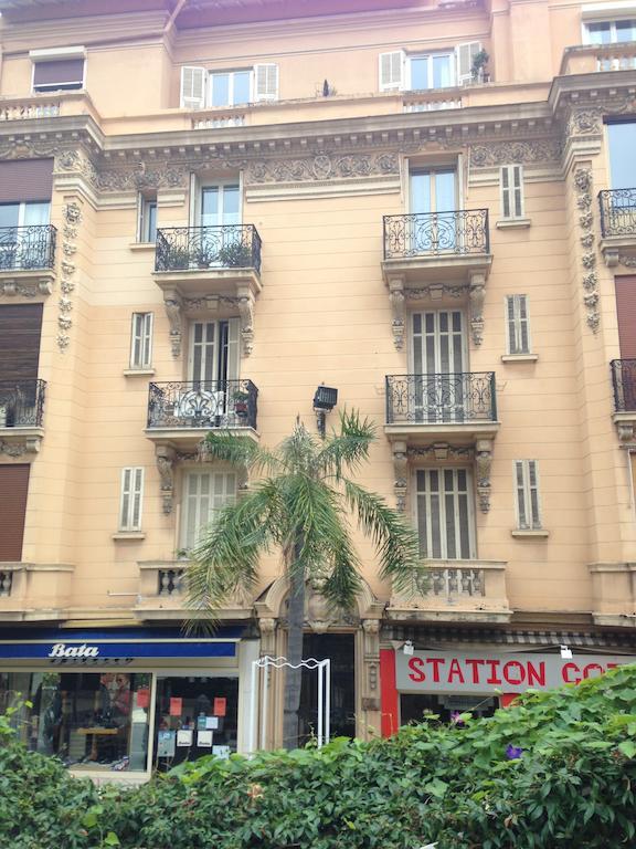 Les Abeilles Beausoleil Apartman Kültér fotó